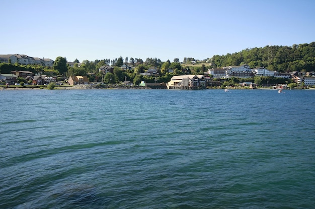 Meer und Strand von Puerto Varas Chile