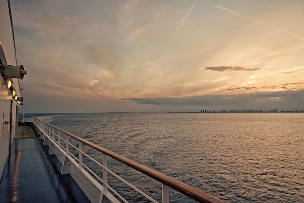 Meerblick vom Kreuzfahrtschiff