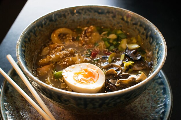 Meeresfrüchte Ramen