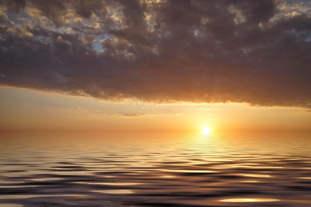 Meereslandschaft mit dramatischem Sonnenuntergang über dem Meer