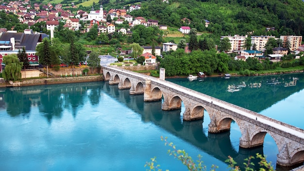 Mehmed Pasha Sokolovic Old Stone historische Brücke über den Fluss Drina in VisegradBosnien und Herzegowina