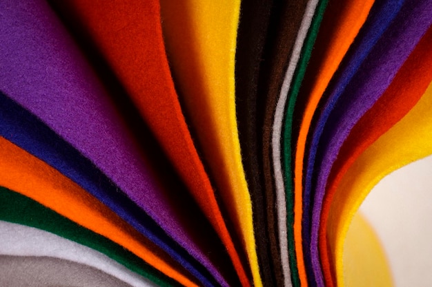 Foto mehrere farbige filz textur hintergrund verschiedene farbe filz stoff blätter patchwork nähen diy handwerk