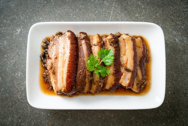 Mei Cai Kou Rou oder Steam Belly Pork mit Swatow Senf Cubbage Rezepte - chinesische Küche