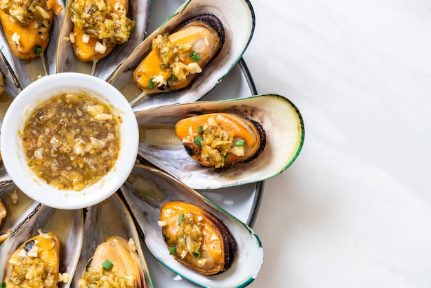 Mejillones Con Salsa De Mariscos Picante