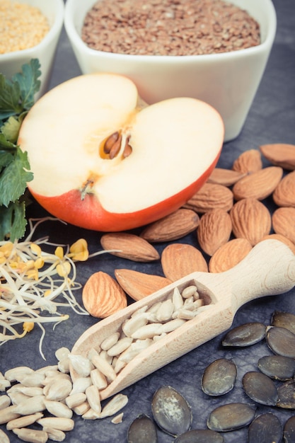 Melhor alimento nutritivo para uma tireoide saudável Alimentação natural contendo vitaminas