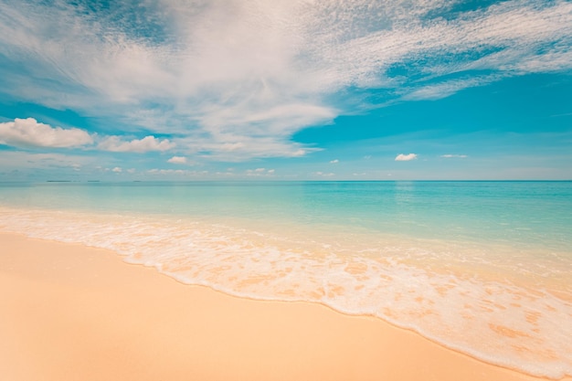 Melhor paisagem de praia tropical. Fantástica costa de verão, destino de férias, costa ensolarada de areia branca