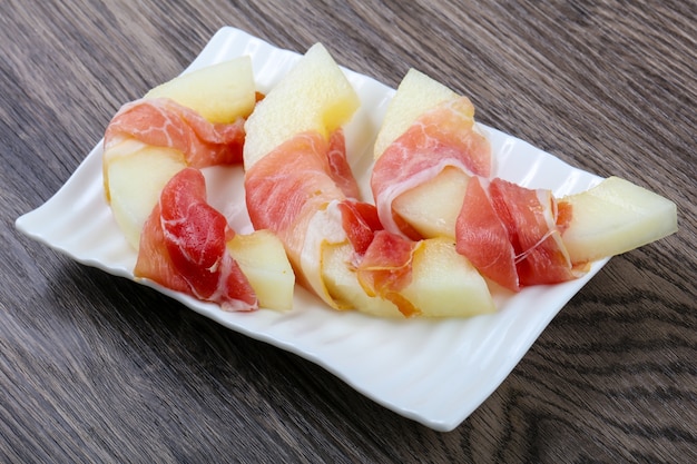 Melón con prosciutto