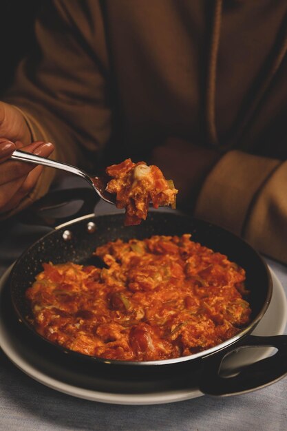 Menemen comida turca ou omelete