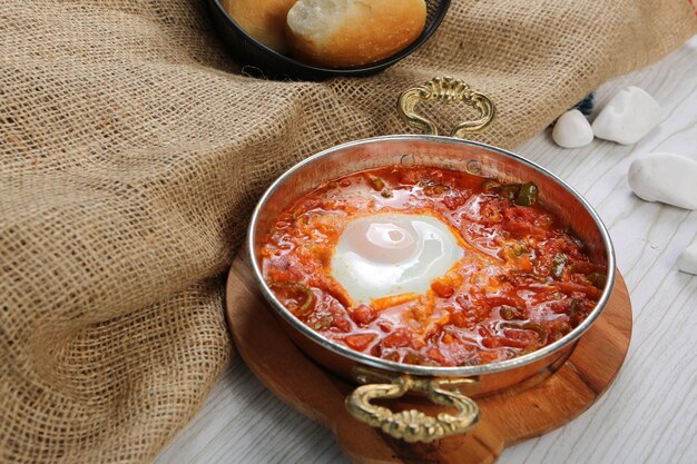 Menemen, comida turca ou omelete