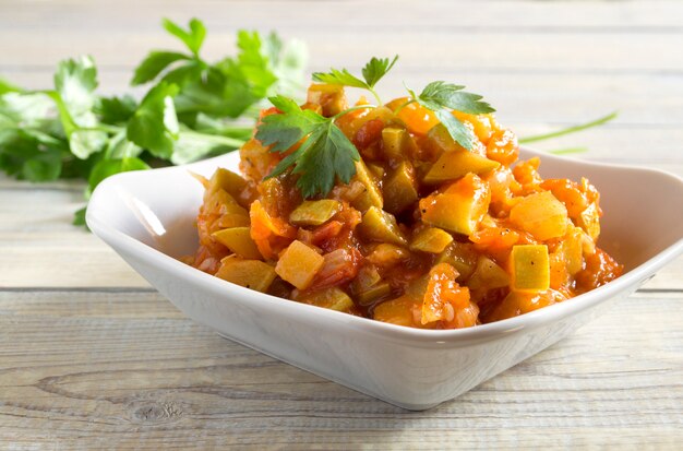 Menestra de verduras guisadas con calabacín.