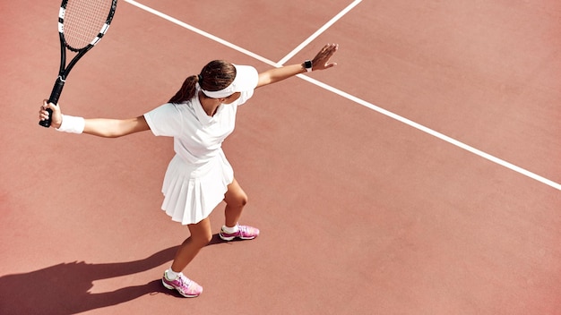 Fotos Mulher Jogando Tenis, 93.000+ fotos de arquivo grátis de alta  qualidade