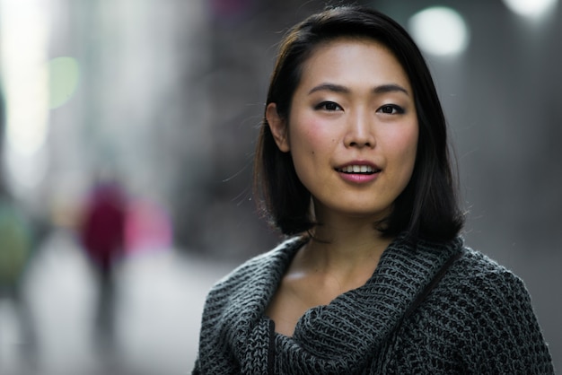 Foto menina japonesa em tóquio