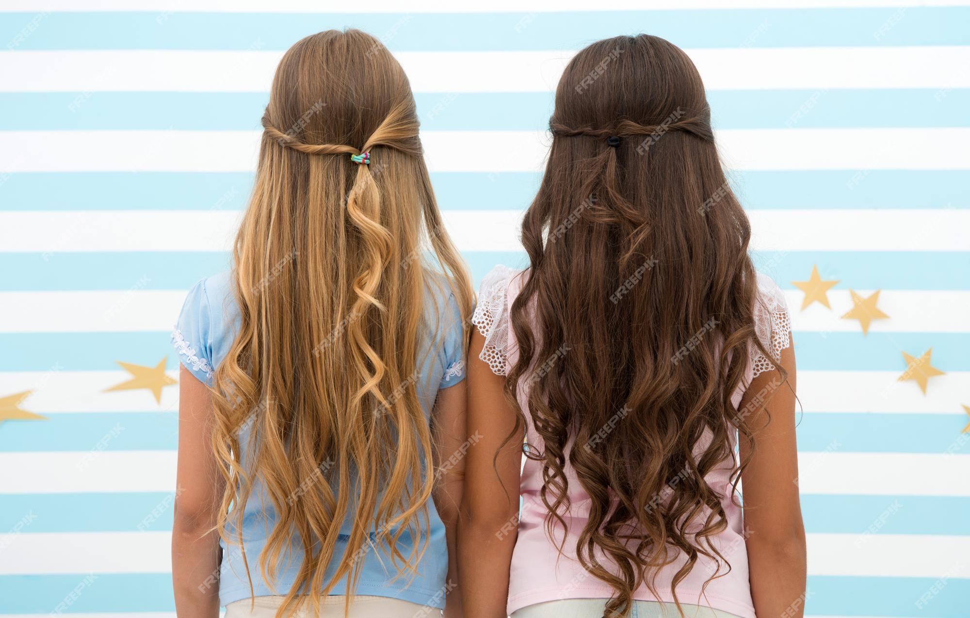 Meninas crianças cabelo longo encaracolado vista traseira trate o cabelo de  forma adequada de acordo com o tipo aplique máscara condicionadora após a  lavagem e borrife óleo antes de modelar os cachos dicas de cabeleireiro  penteados fáceis todos os ...