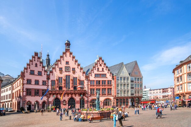 Menschen auf der Straße in der Stadt