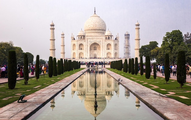 Foto menschen im taj mahal