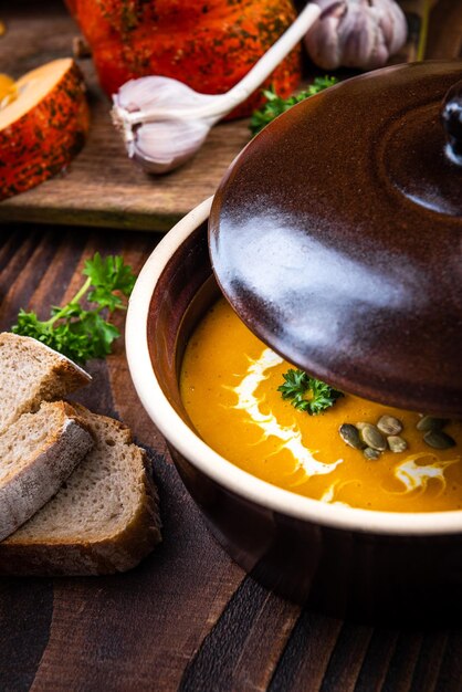 Menú festivo de sopa de calabaza especial de Acción de Gracias