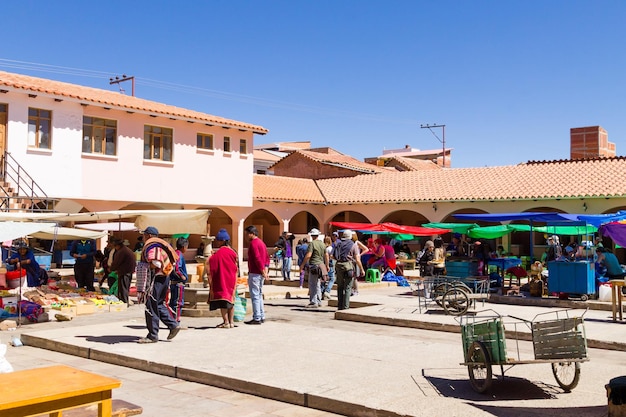 Foto mercado tradicional de tarabuco, bolívia