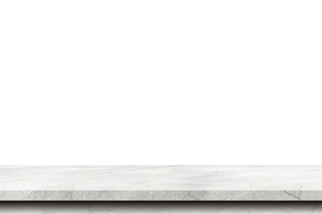 Mesa de cemento vacía aislada sobre fondo blanco