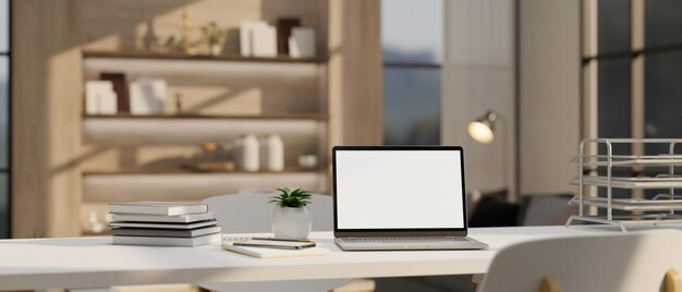Mesa de escritório branca moderna em sala de escritório privada contemporânea moderna com maquete de laptop
