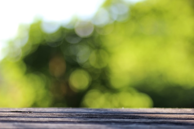 Mesa de fundo de madeira para bokeh ao ar livre