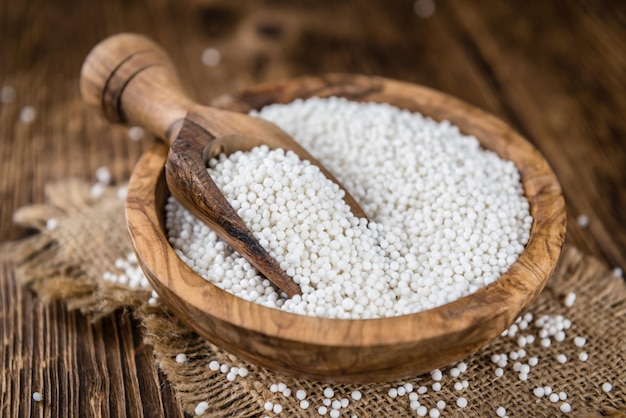 Foto mesa de madeira com tapioca