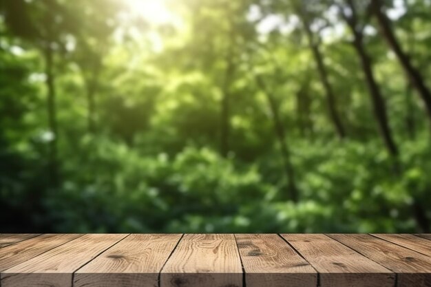 mesa de madeira em fundo de bokeh florestal