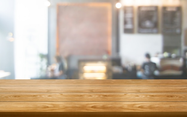 Mesa de madera de restaurante moderno