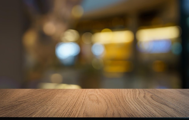 Mesa de madera vacía y desenfoque del fondo del jardín exterior Espacio de mesa de madera vacía para promoción de marketing de texto espacio de copia de mesa de madera en blanco para el fondo