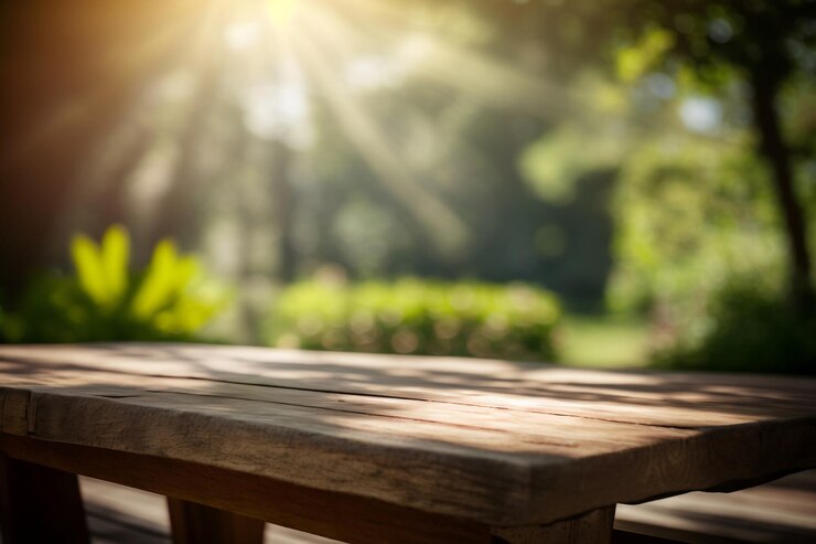 Mesa de madera vacía en perspectiva para la exhibición de productos con fondo de jardín borroso. Ai generativo