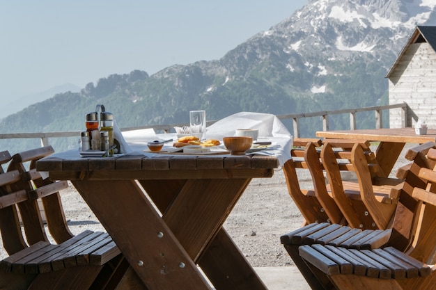 Mesa resort de montanha com café da manhã saudável Albânia Europa