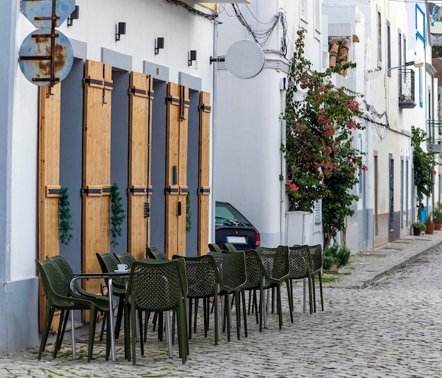 Mesas y sillas de cafetería