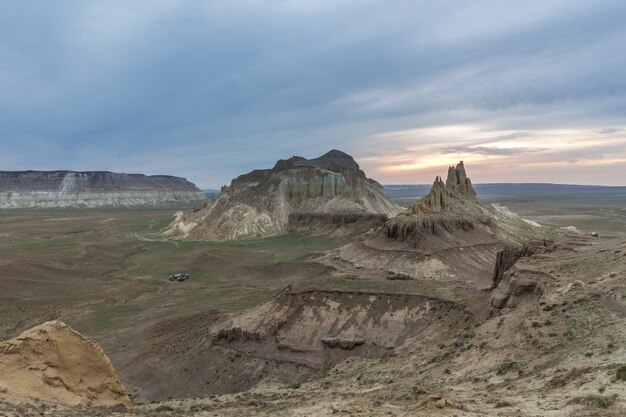 La meseta de Ustyurt. Distrito de Boszhir. El fondo de un océano seco Tetis