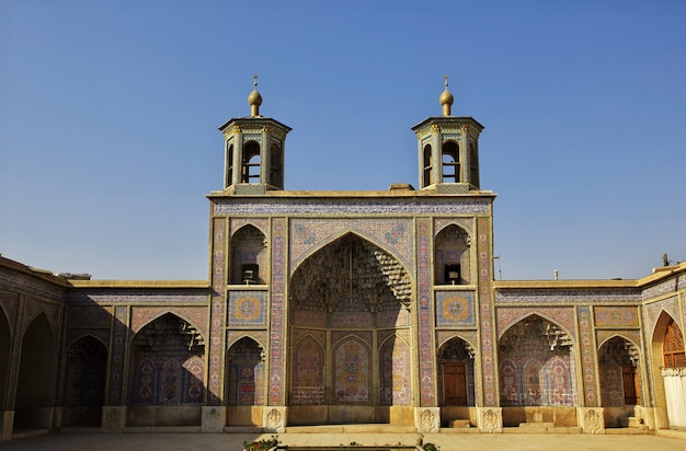 Mesquita Nasir-ol-molk em Shiraz, Irã