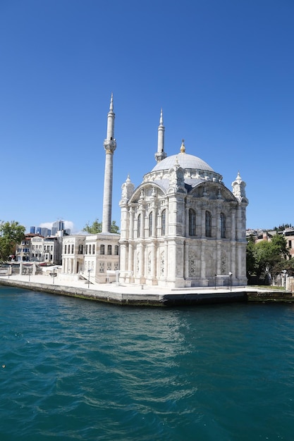 Mesquita ortakoy em istambul