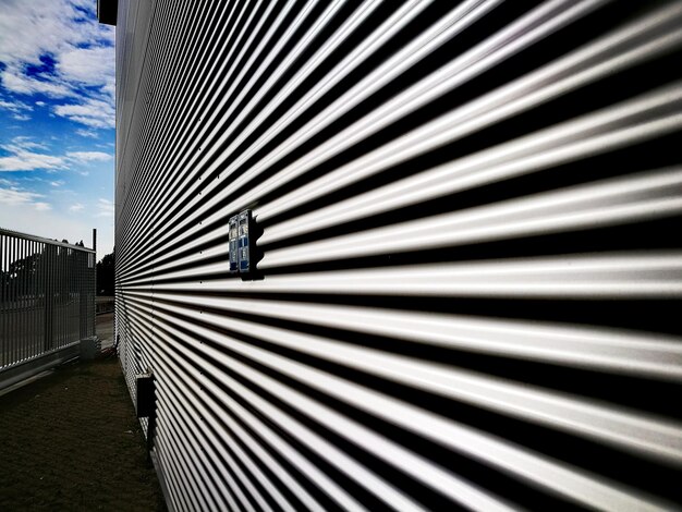 Foto metallische struktur gegen den himmel