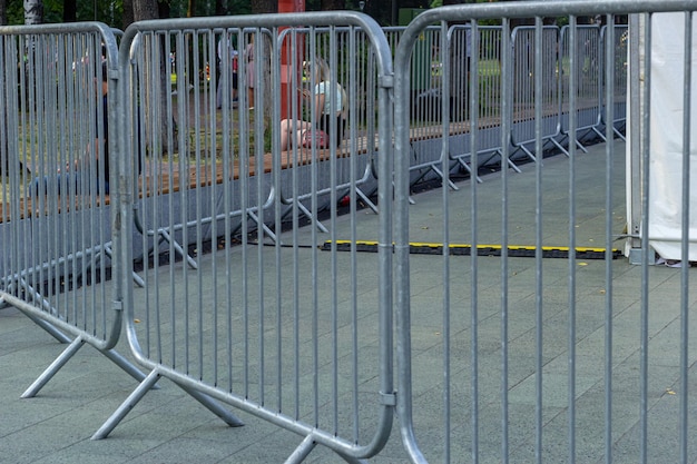 Metallzäune bei Massenveranstaltungen schützen Menschen