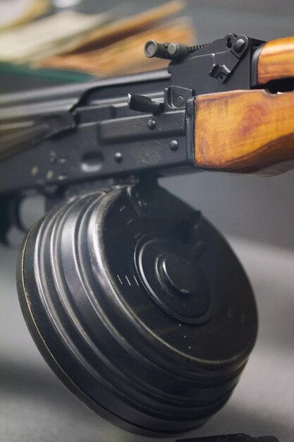 Foto metralhadora - arma russa, rifle automático, close-up