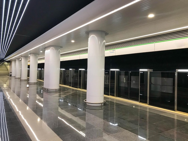 Metro con mayor seguridad nuevas estaciones de metro con sistema de no apertura de puertas doble seguridad