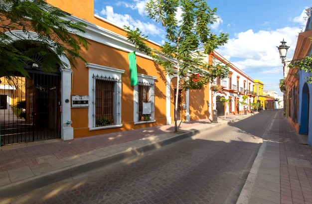 México Mazatlán Calles coloridas de la ciudad vieja en el centro histórico de la ciudad