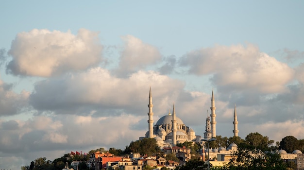 Mezquita de estilo otomano en Estambul