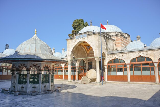 Mezquita de estilo vintage en Estambul