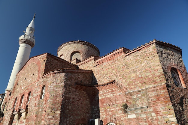 Mezquita de Fatih en el distrito de Trilye Bursa Turquía