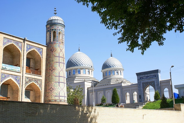 Foto mezquita medieval en la ciudad de tashkent