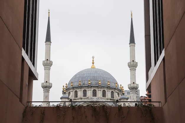 Mezquita Nusretiye en Karakoy Estambul Turquia