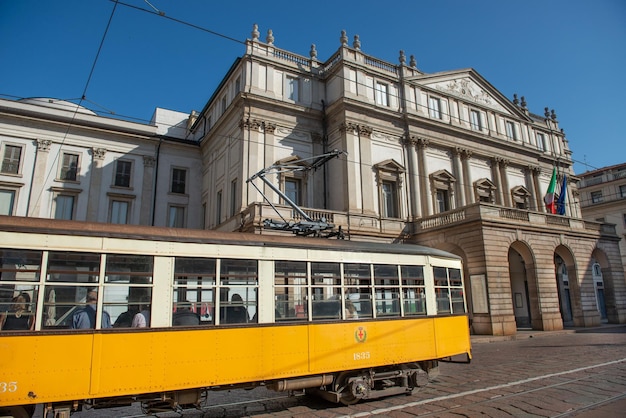 Milán Italia Junio 2022 Teatro alla Scala en Milán Uno de los teatros de ópera más famosos del mundo