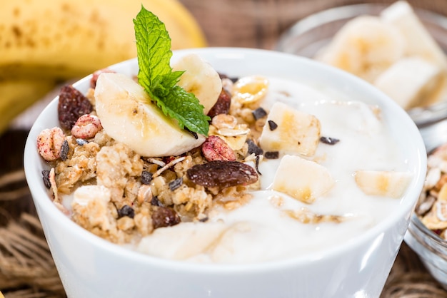 Foto milchreis mit banane und zimt