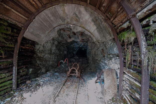 Foto mina abandonada