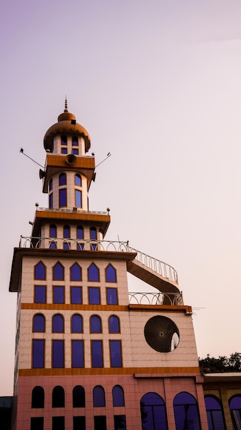 Minarete da Mesquita do Sultão Hazrat Mesquita de fundo islâmico Projeto de mesquita em tradições arquitetônicas religiosas islâmicas Fotografia abstrata criativa