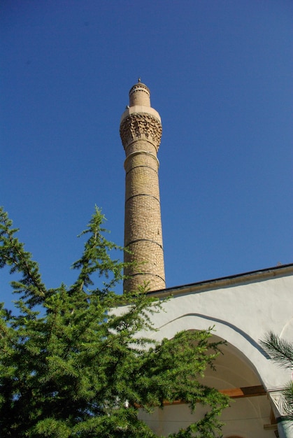 Minarete das Mesquitas Otomanas em vista