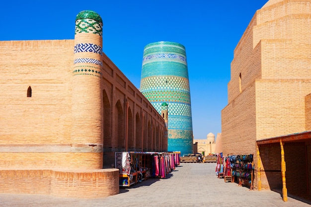 Minarete de Kalta Minor en Itchan Kala Khiva